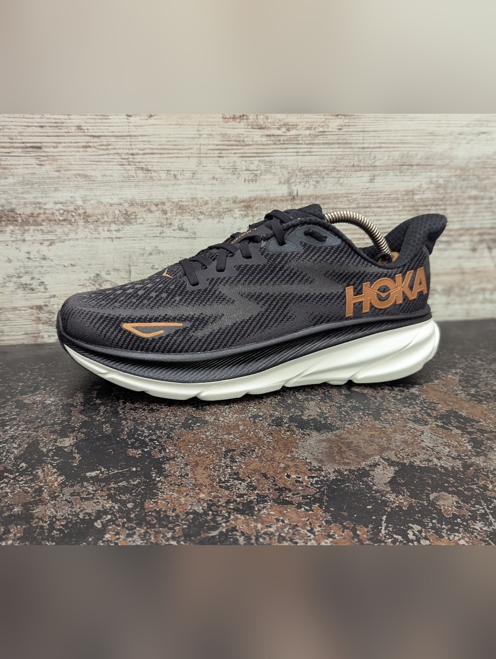 Womens Hoka One One Clifton 9 Running Shoes Sz 9 Used Black Mesh Athletic